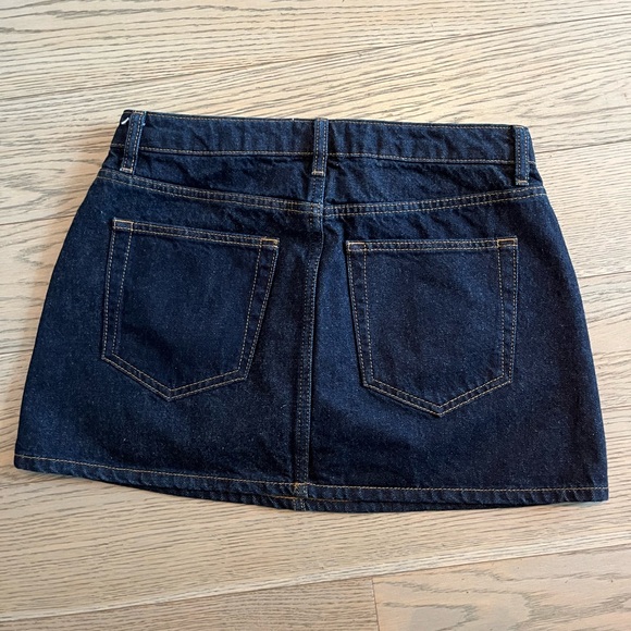 SOLD Reformation Hazel Low Rise Denim Mini Skirt - Picture 5 of 5
